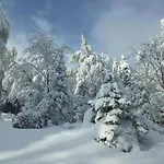 Semesterbostad Near Alsovka Slope