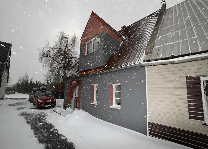 Semesterbostad Near Alsovka Slope Medenec